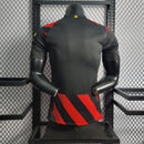 CAMISA VERSÃO PLAYER DO MANCHESTER CITY 22/23 VERMELHO E PRETO